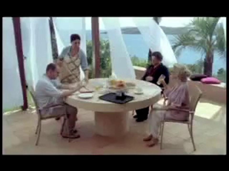Romantic comedy Emma Blue, fast trailer