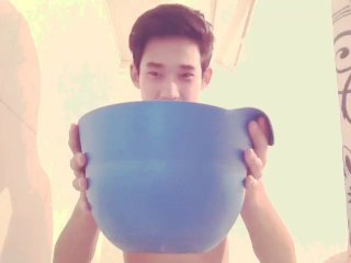 За тэгээд Icebucketchallenge ээ хиичлээ