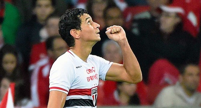 Internautas opinam: Ganso ainda tem lugar na Seleção?