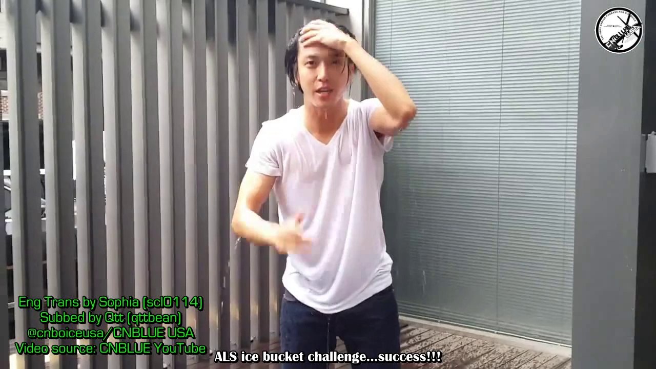[ENG SUB] 140822 CNBLUE Yonghwa Ice Bucket Challenge
