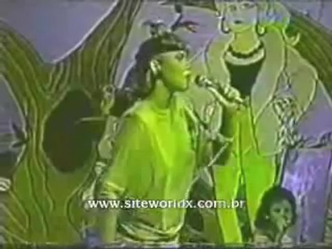 Xuxa - Tv Manchete - Clube da Criança - Aham Claúdia Senta lá