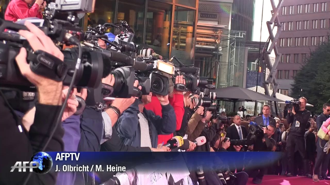 Dwayne Johnson im Streitwagen bei "Hercules"-Europapremiere