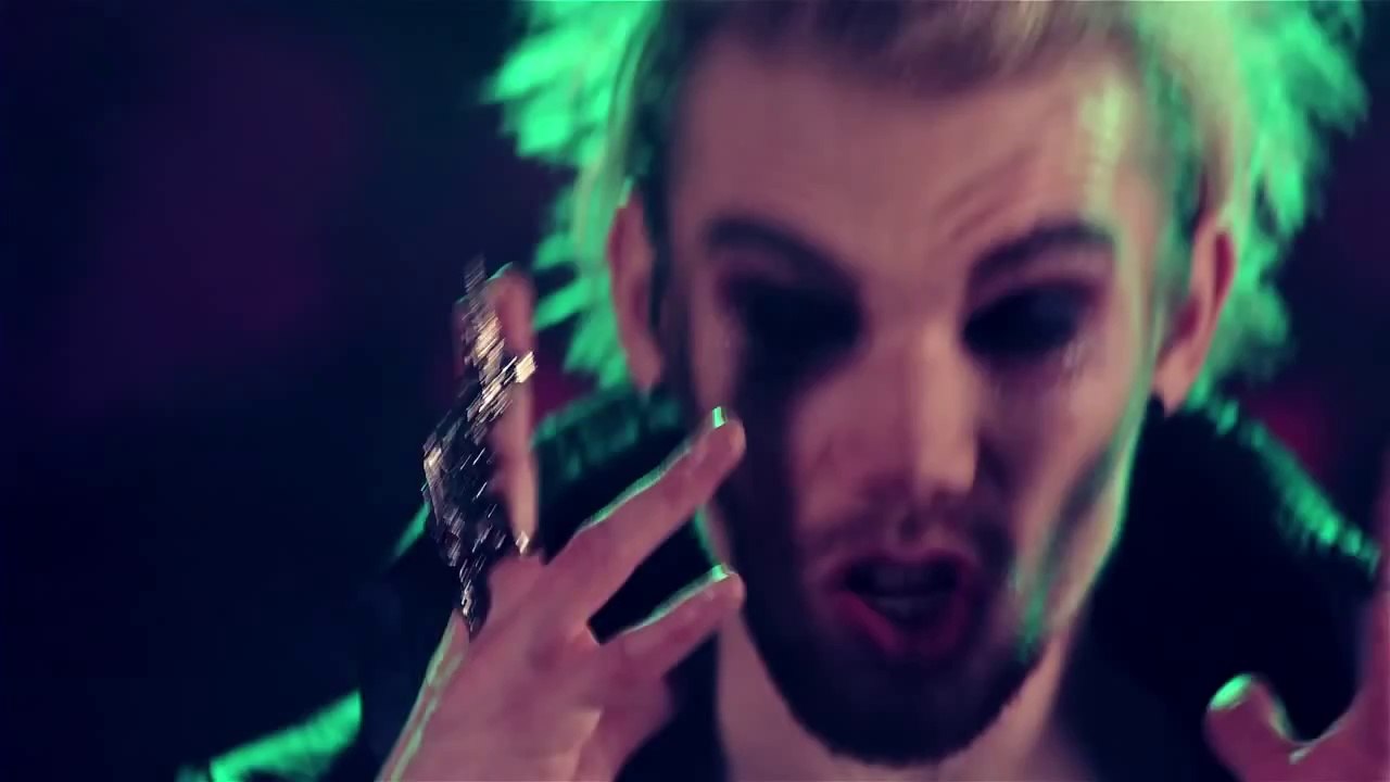 En Transe...ylvanie - Dracula, l'amour plus fort que la mort  (Clip Officiel)