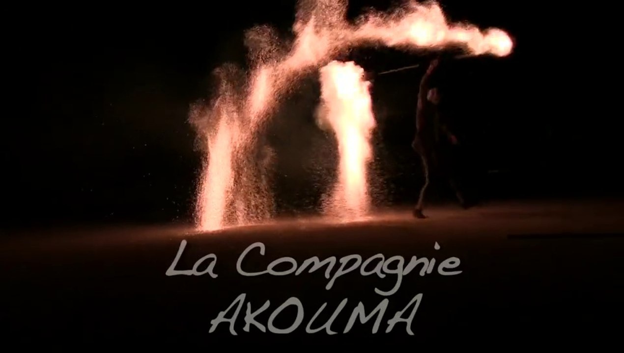 compagnie Akouma Spectacle de feu ETINCELLES ROMANES
