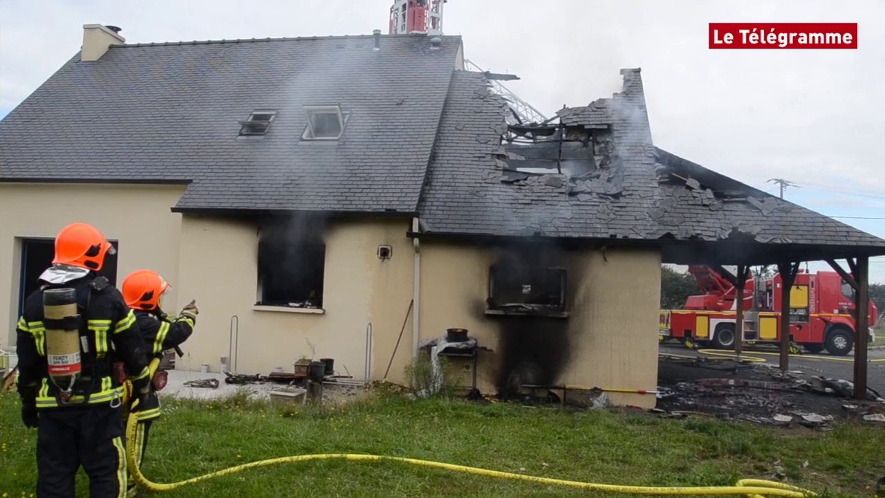 Jugon-les-Lacs (22). Feu de maison : le garage détruit