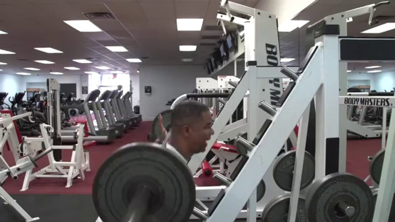 How to Keep Your Heels on the Ground During a Squat _ Weightlifting for Men