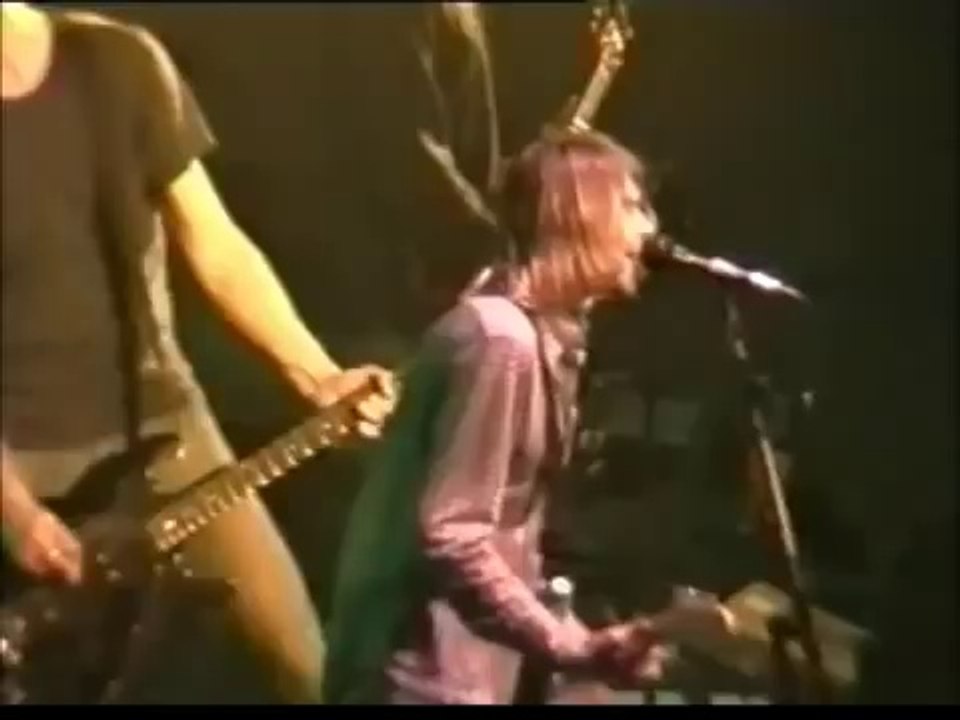 Nirvana  Pennyroyal Tea (Live Milan 1994)