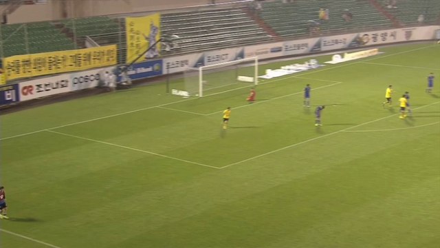 Ahn Yong-Woo scores screamer