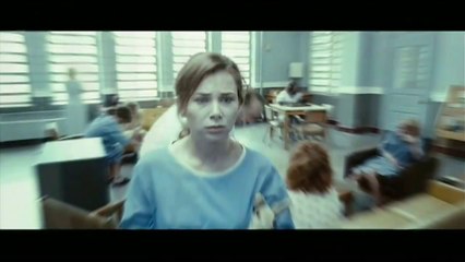 Aterrorizada (2011) Trailer Oficial Legendado.