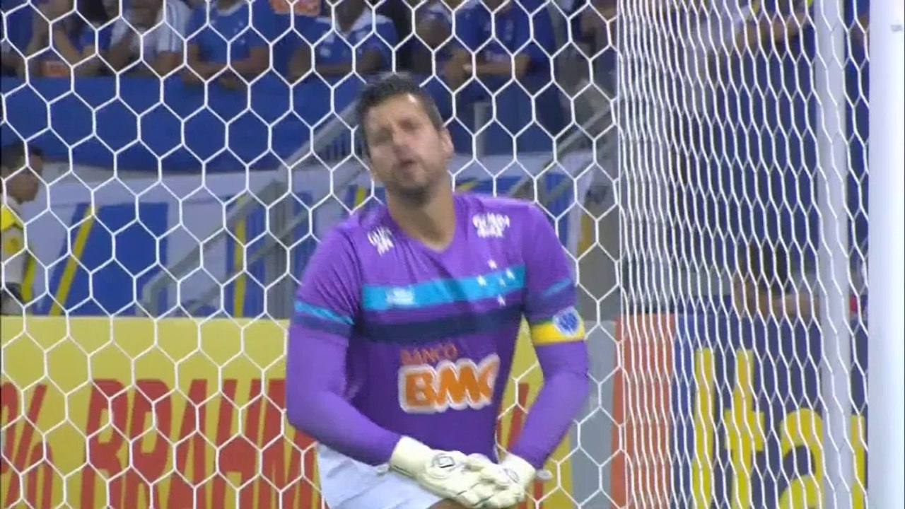 Brasileiro: Dagoberto schenkt Scolari und Ze Roberto ein