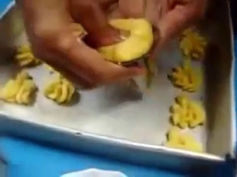 Cara Dan Resep Praktis Belajar Membuat Kue Kering Dahlia