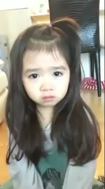 funny_cute_baby_crying_270p-360p