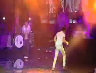 Kenan Doğulu Açıkhava'da coşturdu