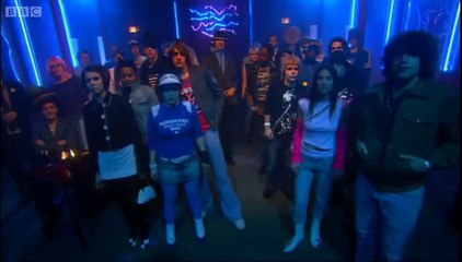 Electro Song with stylish front man Vince Noir - Comedy Greats - BBC