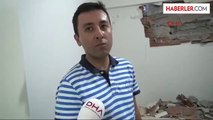 İş Makinesi Apartman Dairesinin Duvarını Deldi