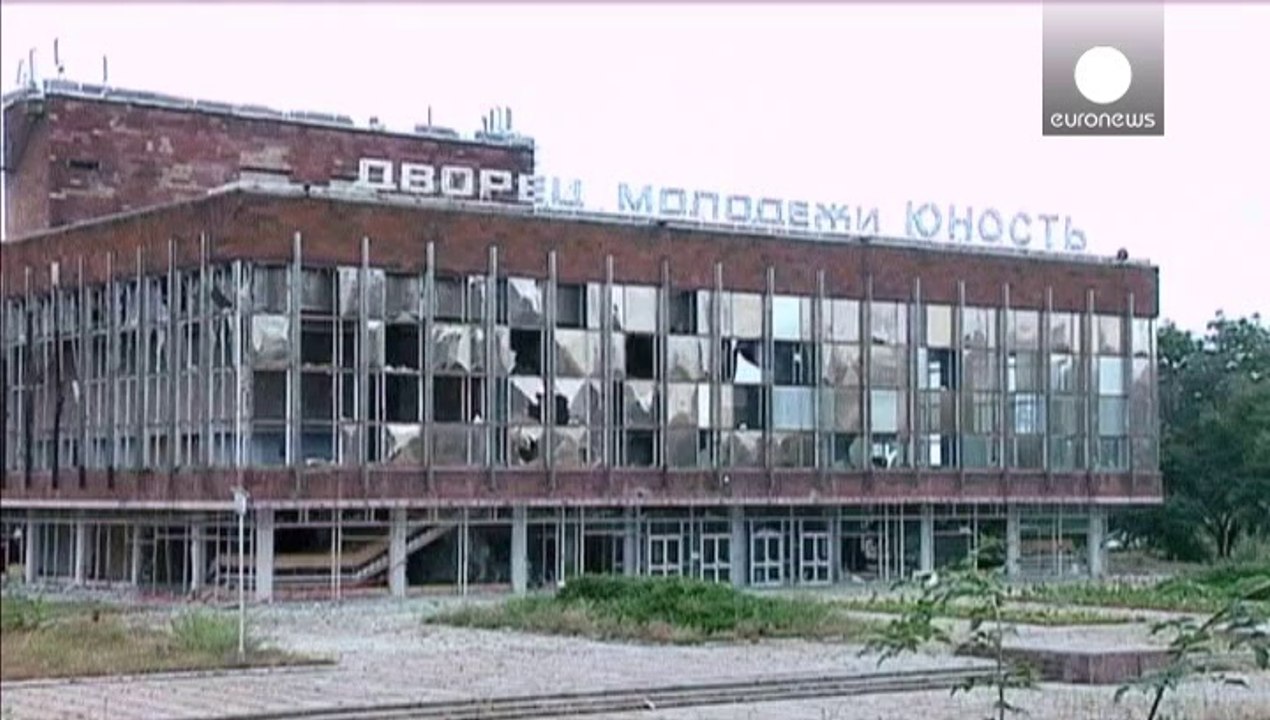 Ukraine accuses Russian aid convoy of stealing factory equipment