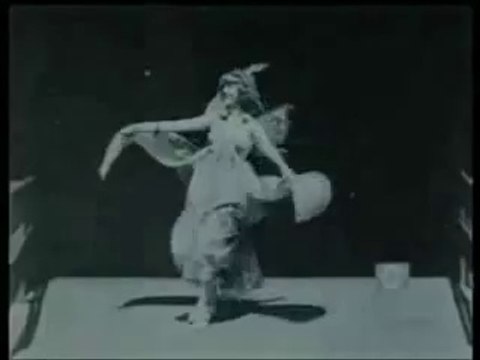 1894 - Annabelle Butterfly Dance
