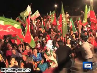 Dunya News - Symbolic sit-ins in parts of Karachi continue in solidarity with 'Azadi March'