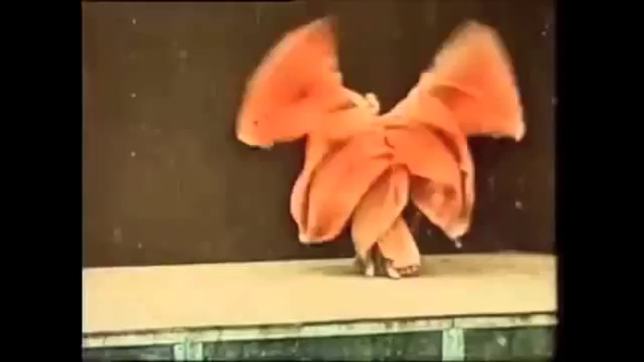 Danse Serpentine