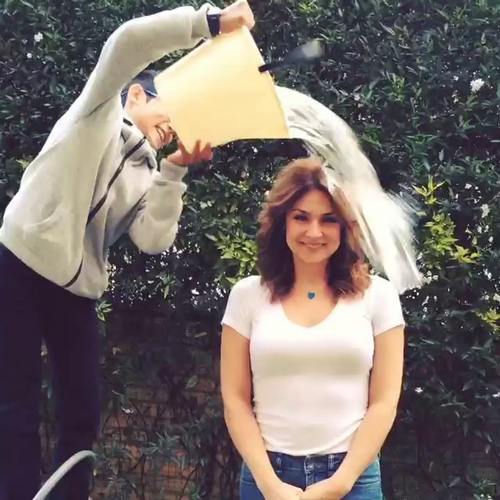 Silvia Corzo se suma al "Ice Bucket Challenge"
