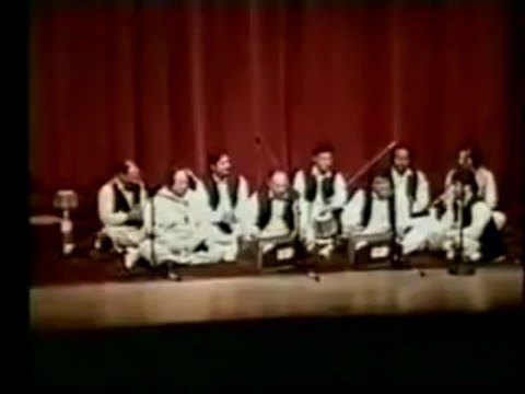 Man Kunto Mola Ali Mola - Kalam Hazrat Ameer Khusro (R.A) - Nusrat Fateh Ali Khan (Qawal)