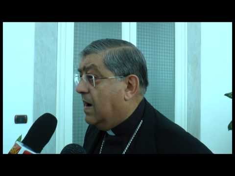 Napoli - Sepe incontra gli universitari -1- (23.08.14)