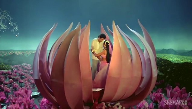 Mohabbat Hai Kya Cheez - Rishi Kapoor - Padmini Kolhapure - Prem Rog -