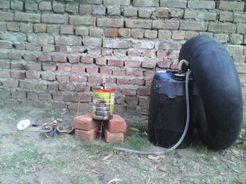 telent of pakistan,project,bio gas,steam turbine,dc genarator,inverter,transformer,circuits