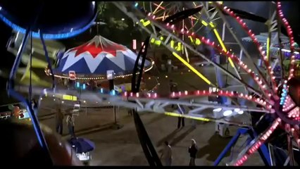 TRAILER QUANDO UM ESTRANHO CHAMA