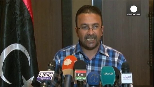 Libia, le milizie silamiche controllano l'aeroporto di Tripoli e attaccano tv