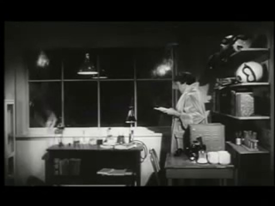 The Deadly Mantis (1957) - Trailer