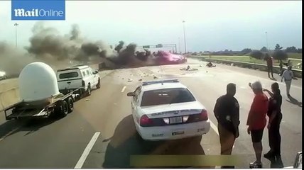 Ce chauffeur routier sauve une petite fille et sa mère sur l'autoroute