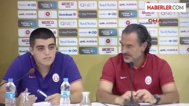 Teknik Direktörler Prandellı ve Ismail Kartal Basın Toplantısında Konuştu