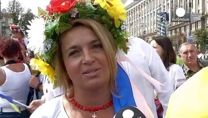 Poroshenko leads Ukraine's Independence Day rally