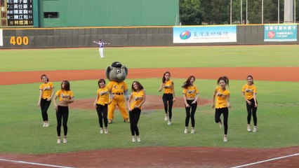 2014.8.24 Passion Sisters 開場表演