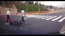 Scooter Rider Falls into Manhole in Taiwan