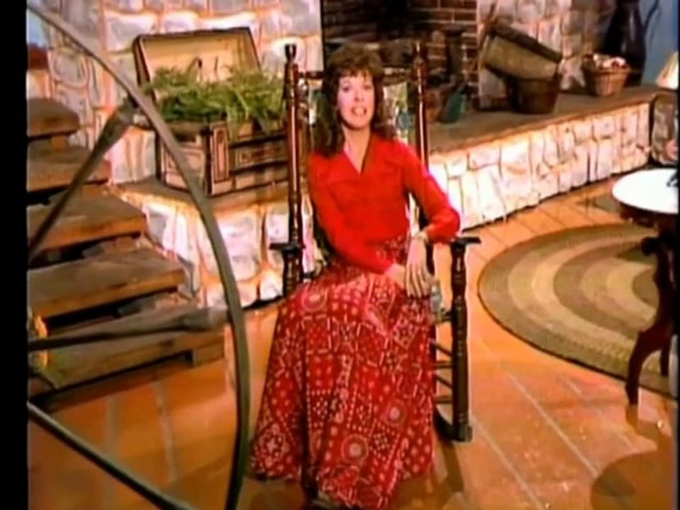 Susan Raye - Whatcha Gonna Do With A Dog Like That