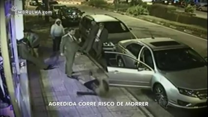 Mulher KO - EMBRULHA.com