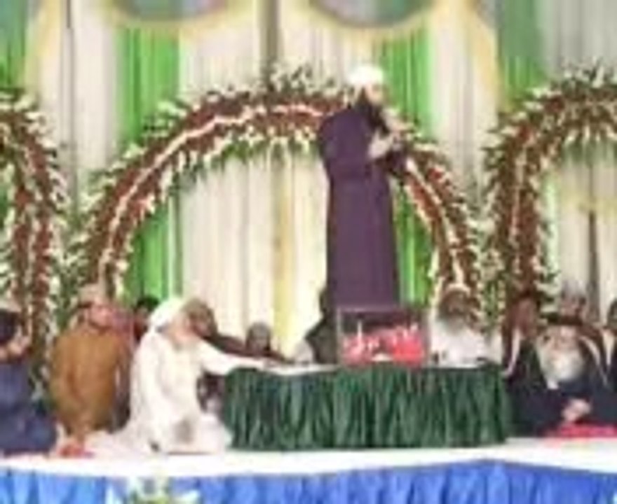 Hafiz Ahmed Raza Qadri-Phir Karam ho gaya main madiny chala
