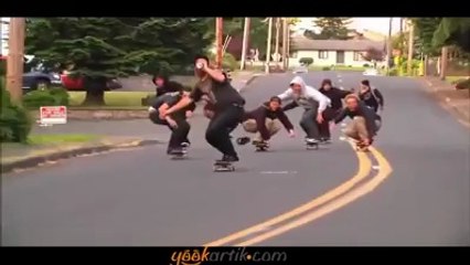 Diğerlerini bowling topu gibi devirdi