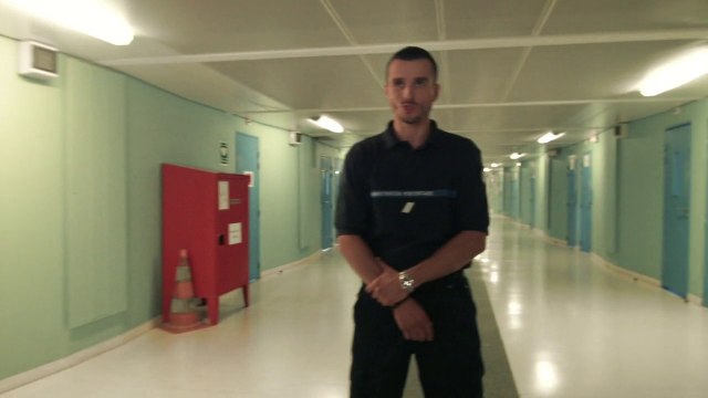 Rencontre avec Nicolas, surveillant pénitentiaire