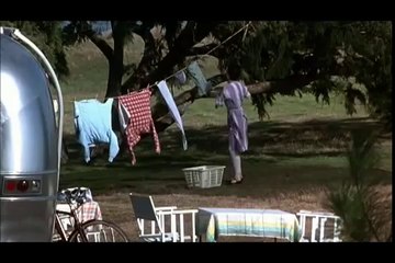1993: What's Eating Gilbert Grape Trailer HQ