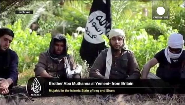 IŞİD Suriye askeri üssünü ele geçirdi