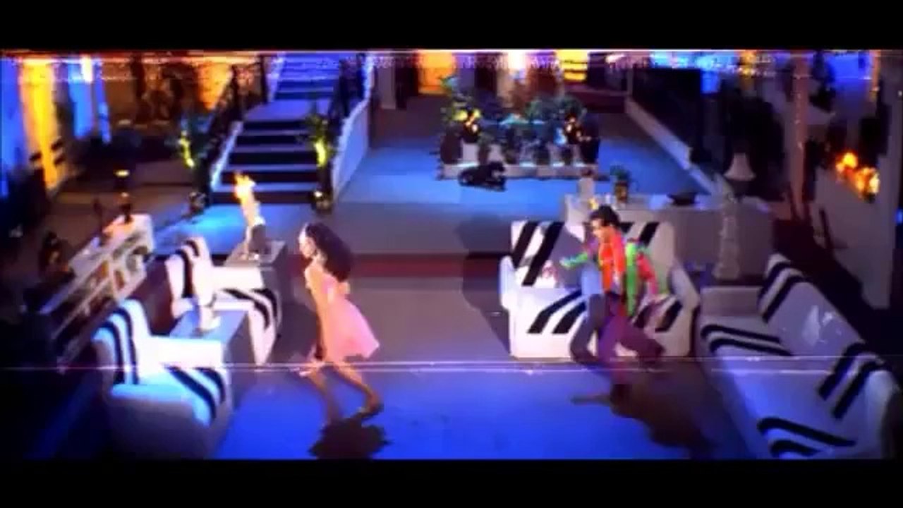 Oonchi Hai Building -