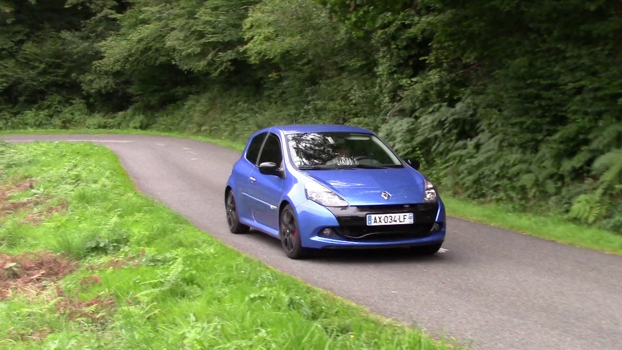 Clio 3 RS avec ligne Akrapovic (suite)