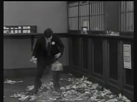 Buster Keaton in THE HAUNTED HOUSE (1921) Part 1 of 3