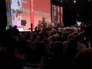 Hollande : Le droit opposable de droite