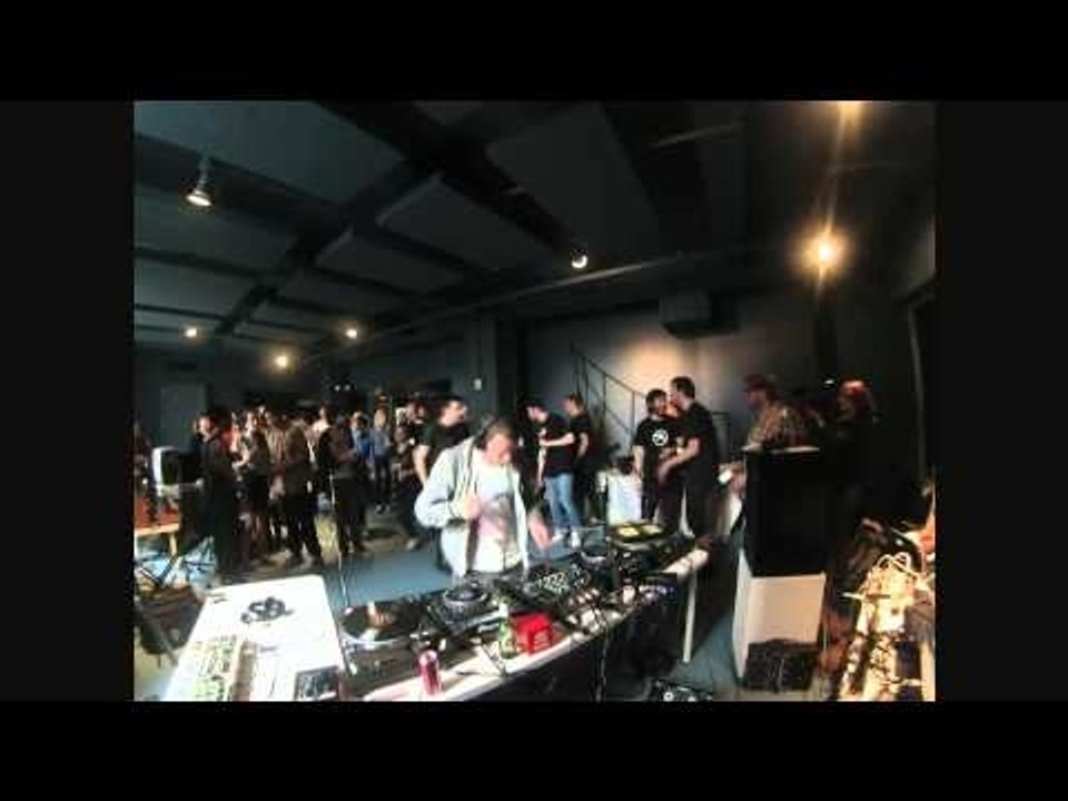 Throwing Snow Boiler Room x Red Bull Music Academy NYC DJ Set
