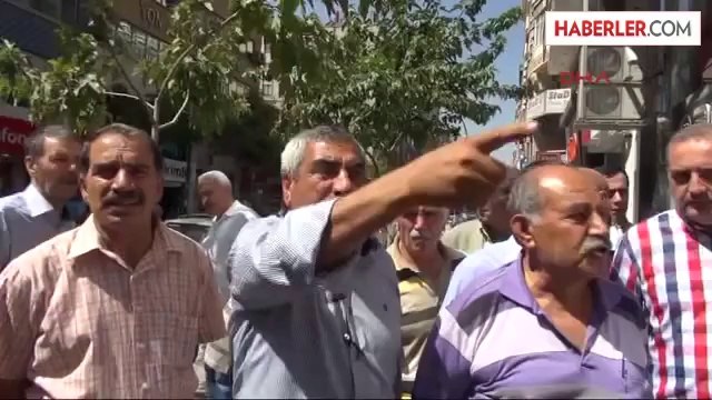 Bankayı Yumurta Yağmuruna Tuttular