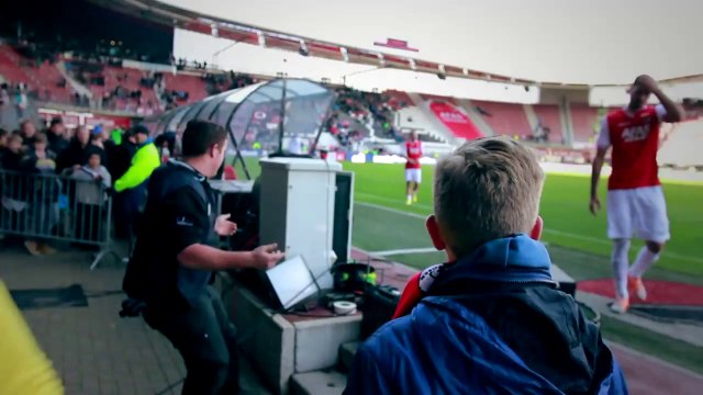 Fan Timo wordt verrast met kijkje achter de schermen